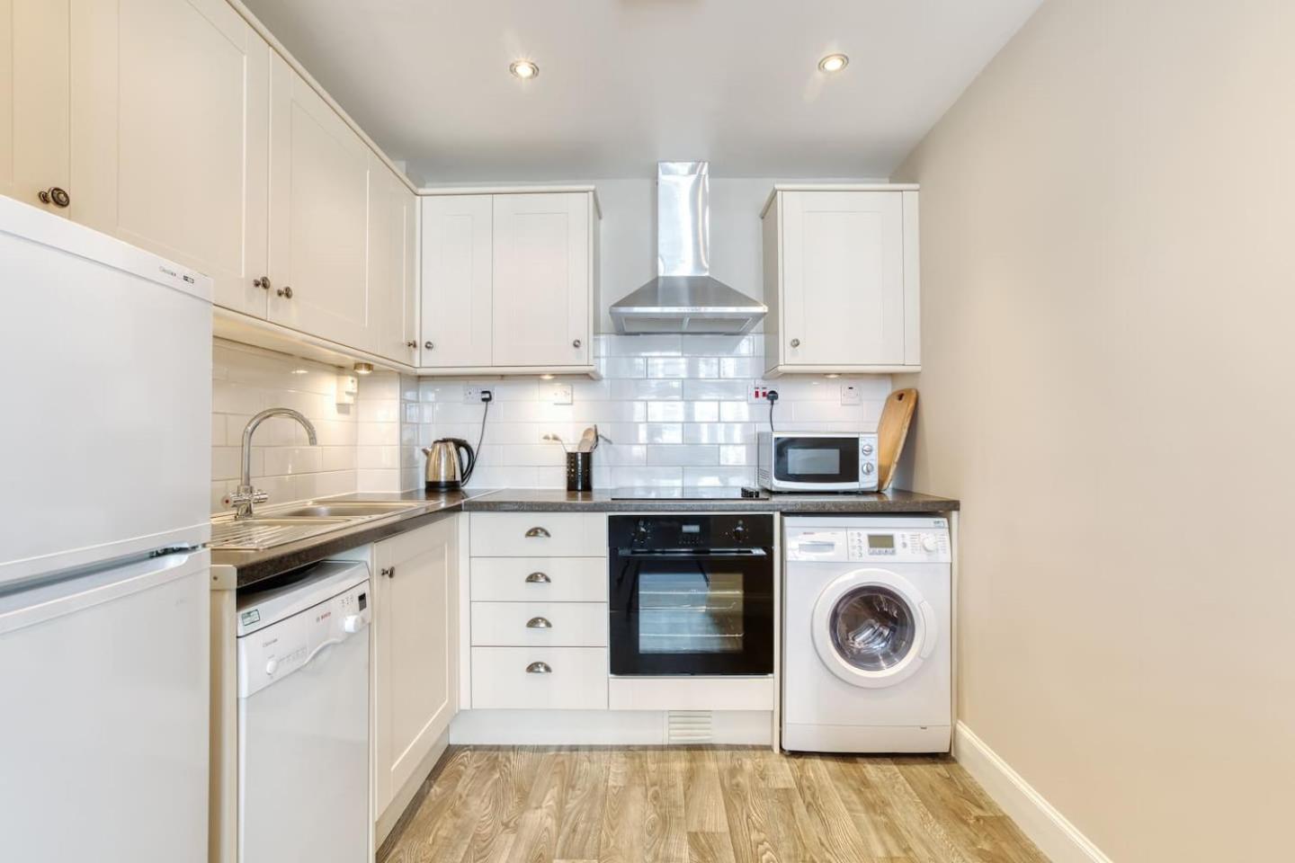 West Port - 2Br In The Heart Of The Old Town Just Off The Grassmarket Édimbourg Extérieur photo