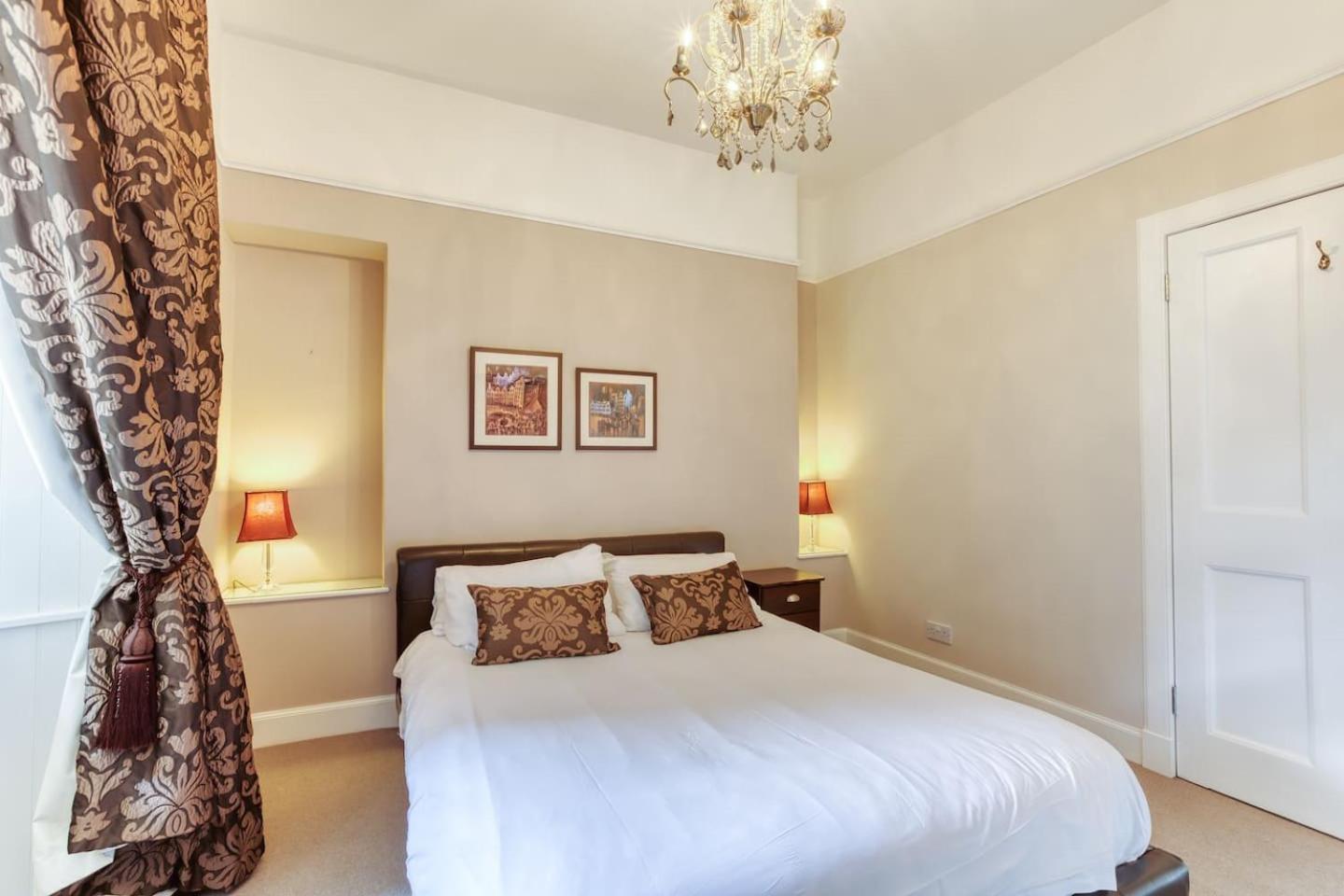 West Port - 2Br In The Heart Of The Old Town Just Off The Grassmarket Édimbourg Extérieur photo