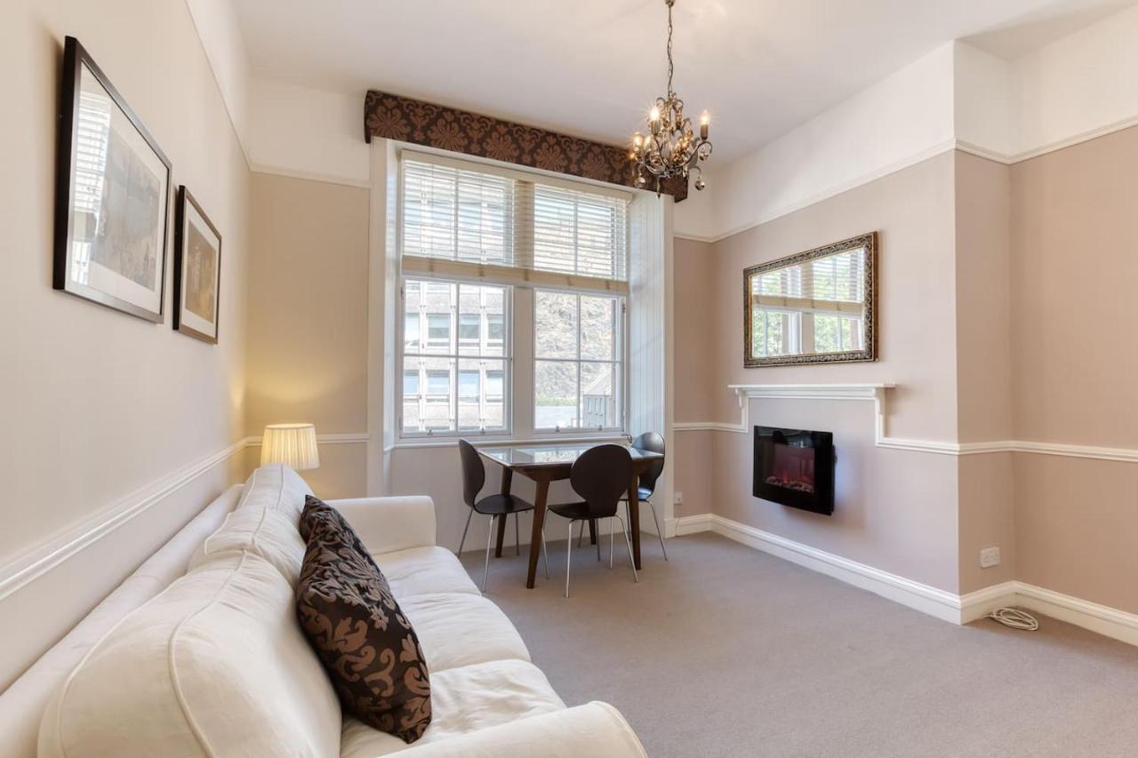 West Port - 2Br In The Heart Of The Old Town Just Off The Grassmarket Édimbourg Extérieur photo